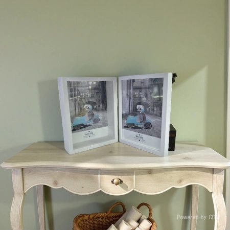 Creative photo display stands, picture frames, text photo frames, antique wood grain photo frames, decorative artworks, multiple options available. Creative photo display stands, text photo frames. Tel: 093518102 Creative photo display stands, picture frames, text photo frames, antique wood grain photo frames, decorative artworks, multiple options available. Creative photo display stands, text photo frames. Tel: 093518102